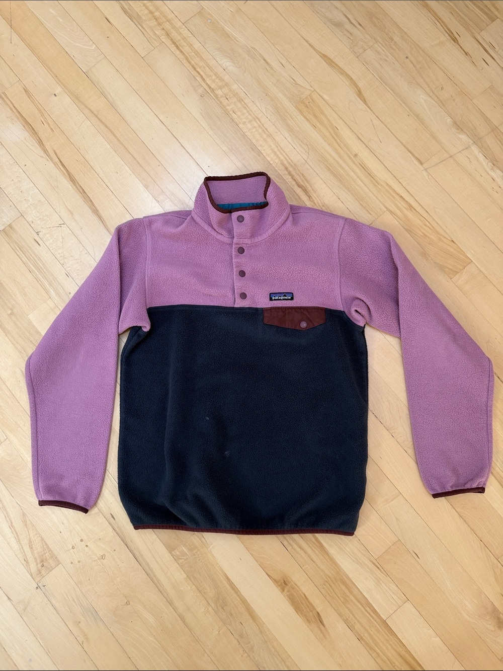 Patagonia Colorblock Snap-T Fleece Pullover - Pink and navy
